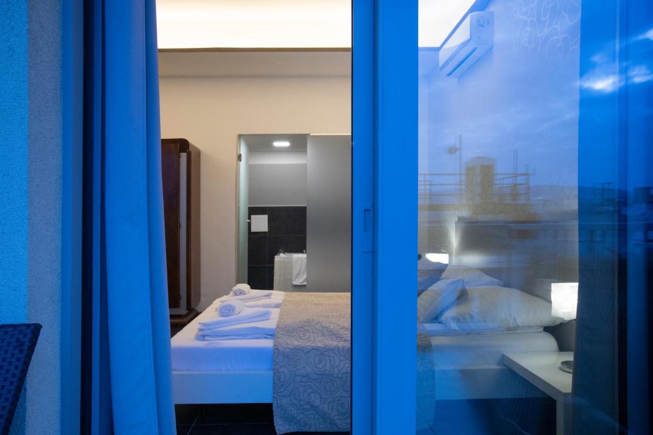 Parliamentpenthouse With Rooftop Terrace Apartment Budapest